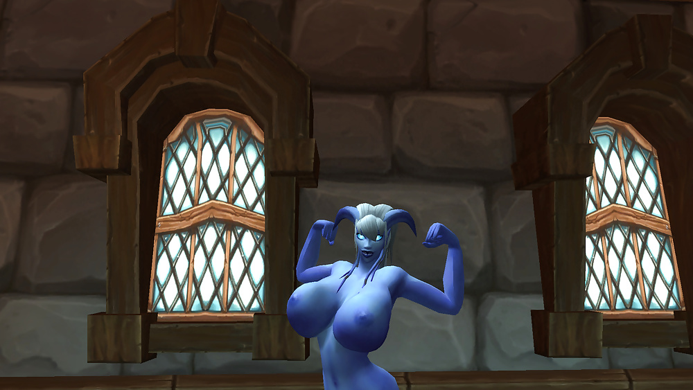 Il mio draenei femminile sexy
 #39144394