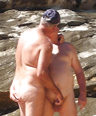 Nat and Howard have a fun day at a nude beach #28106095