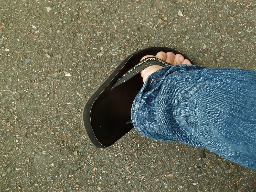 Mostrar mis pies sexy 
 #37602048