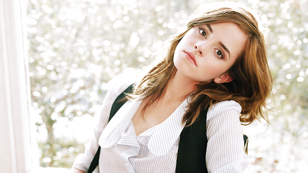 Emma Watson Smokin Fonds D'écran! #24620633