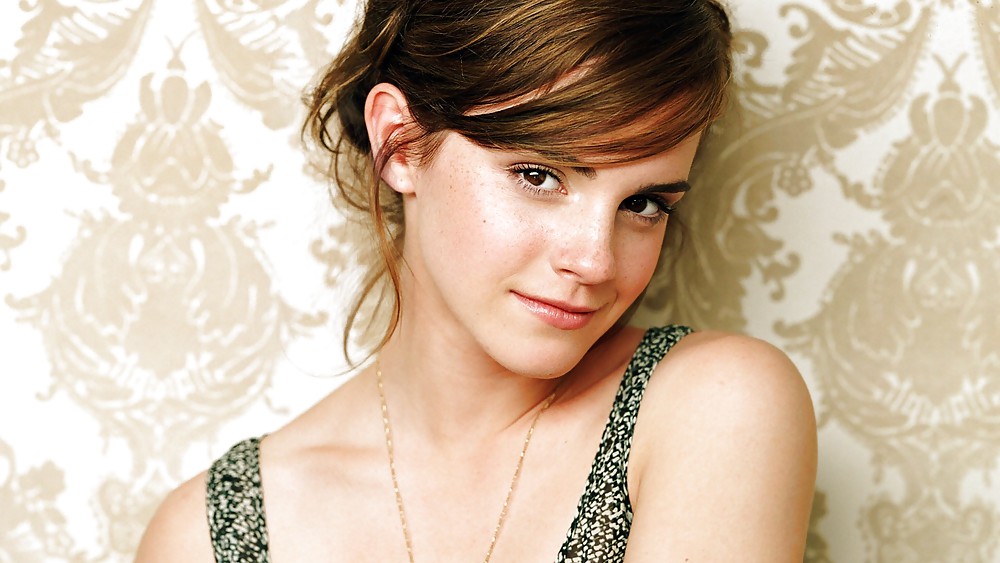 Emma Watson Smokin Fonds D'écran! #24620759