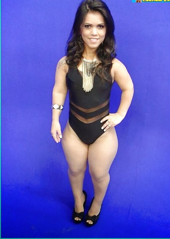 Sexy Brazilian Midget - Karina Lemos #27885932