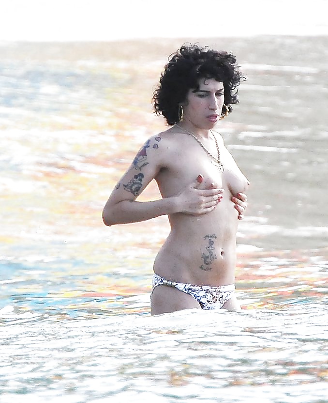 Amy Winehouse #35002177