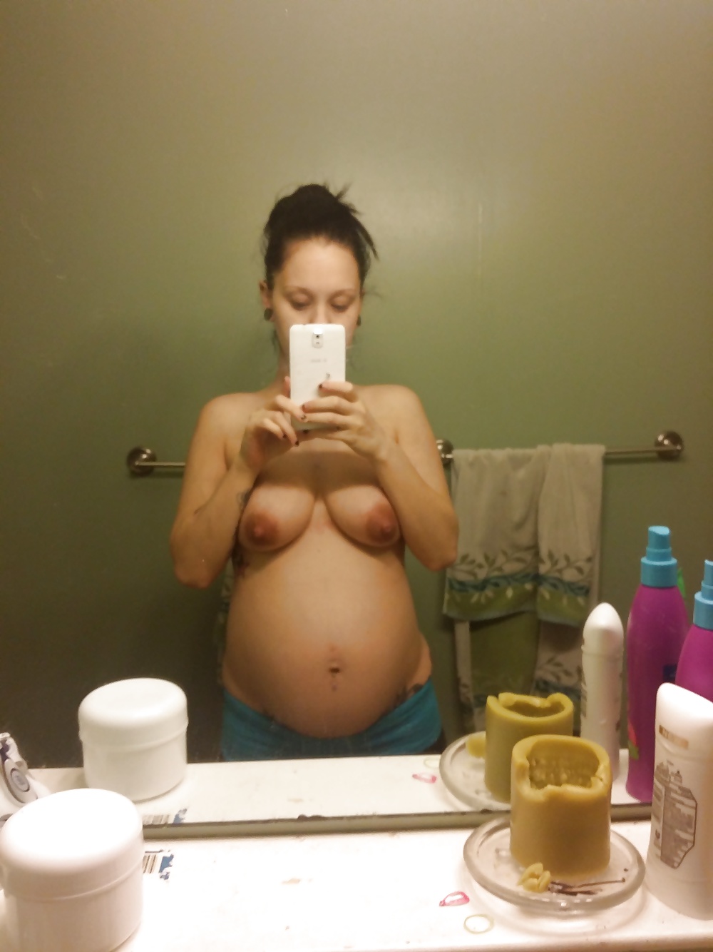 Amateur Tumblr Preggo Slut Wife Dana Hess #26697714