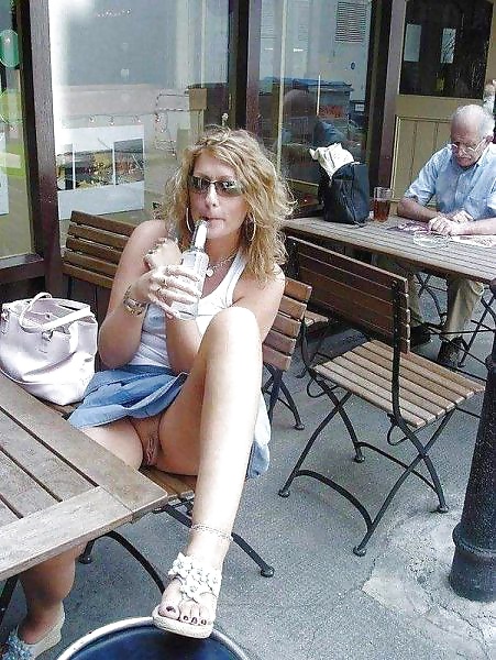 Montre moi ta chatte #32952740