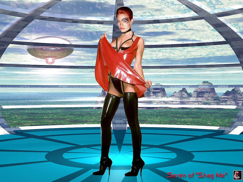Star Trek queen Jeri Ryan #27082682