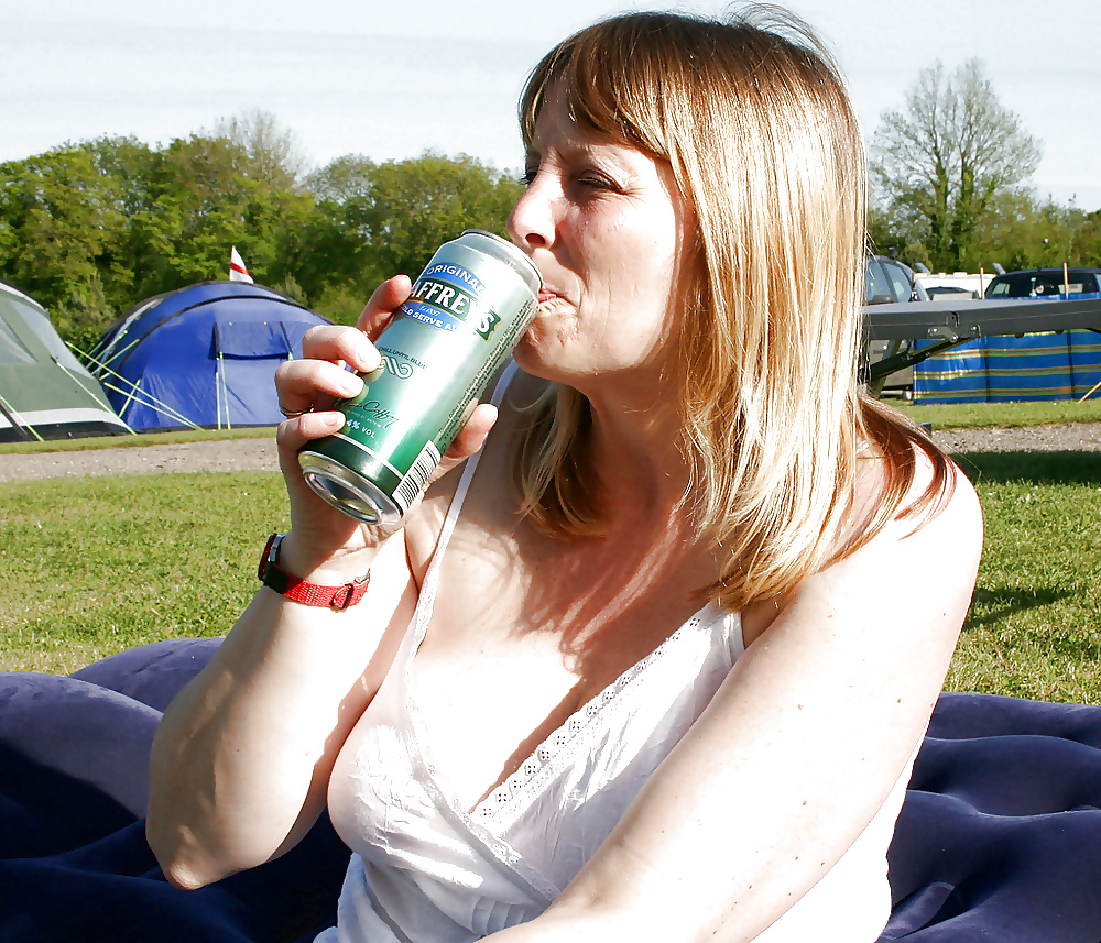 Esposa expuesta 1
 #28519865