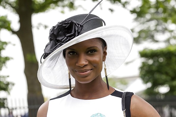 Denise lewis 
 #37357879