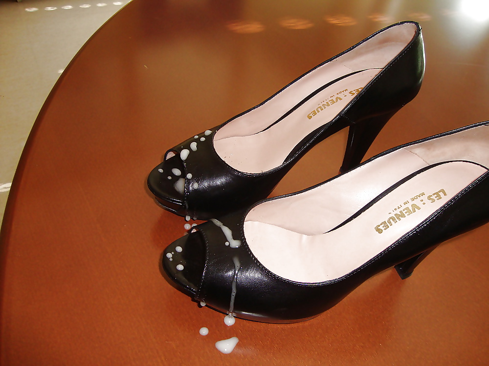 Shoes to die for #39824212