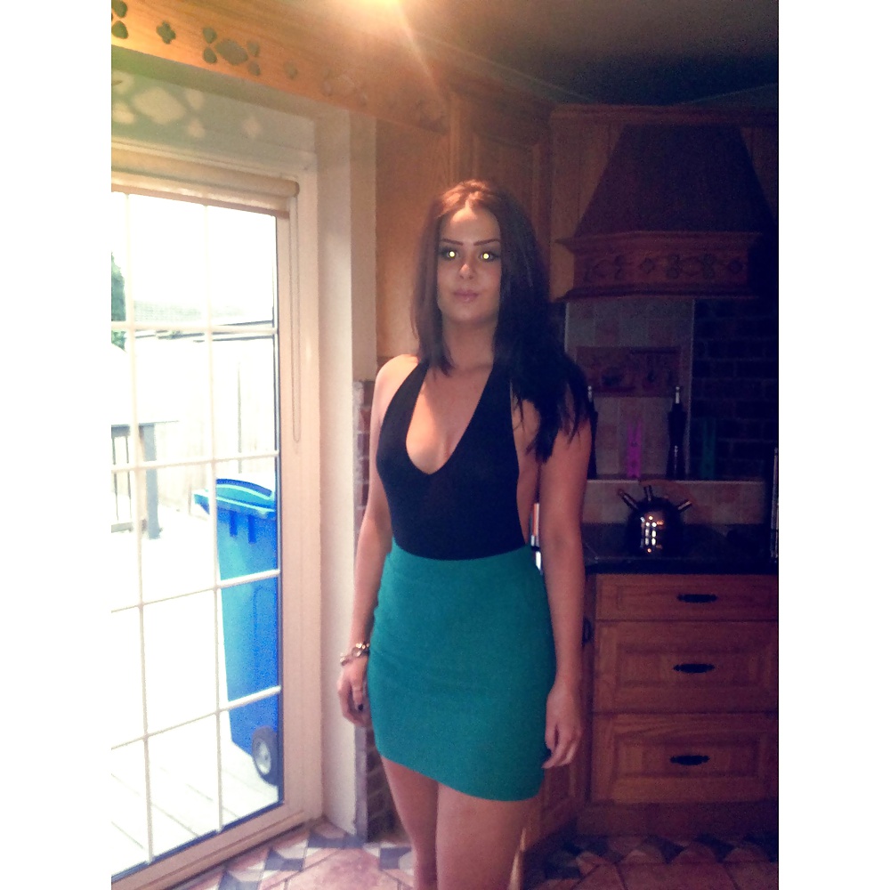 セクシーな服装 (9)
 #39161179