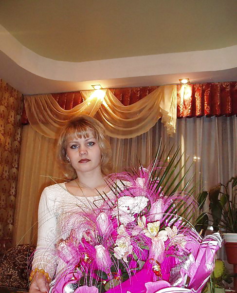 Chica de la ciudad de Saratov
 #26407796