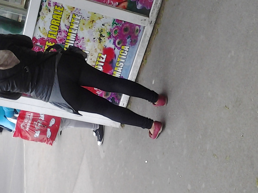 Funduri Rumania
 #27074741