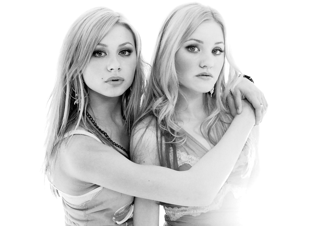 Aly & aj
 #35300288