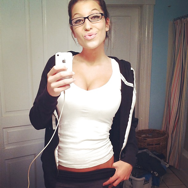 Hey, por aquí
 #39121817