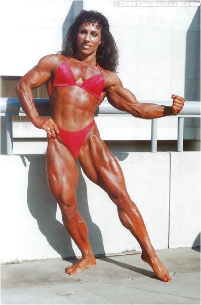 Annie Rivieccio - female bodybuilder #32826377