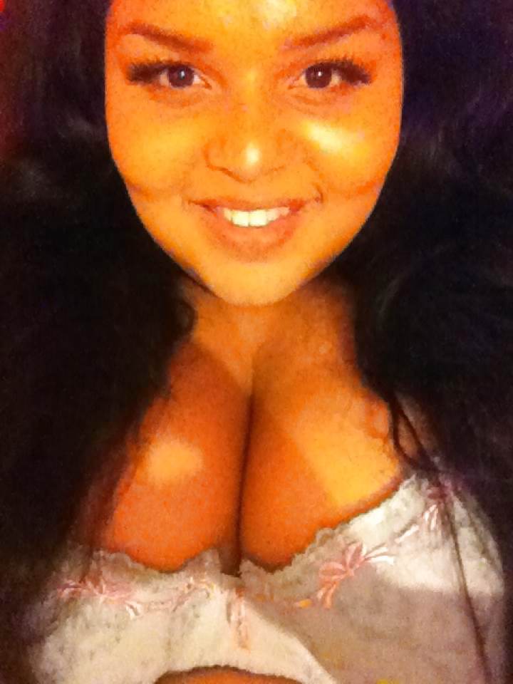 Bitch from KIK #24259925