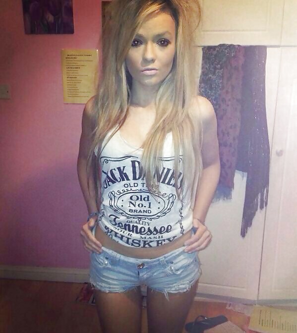 Random slut 51 #26677660