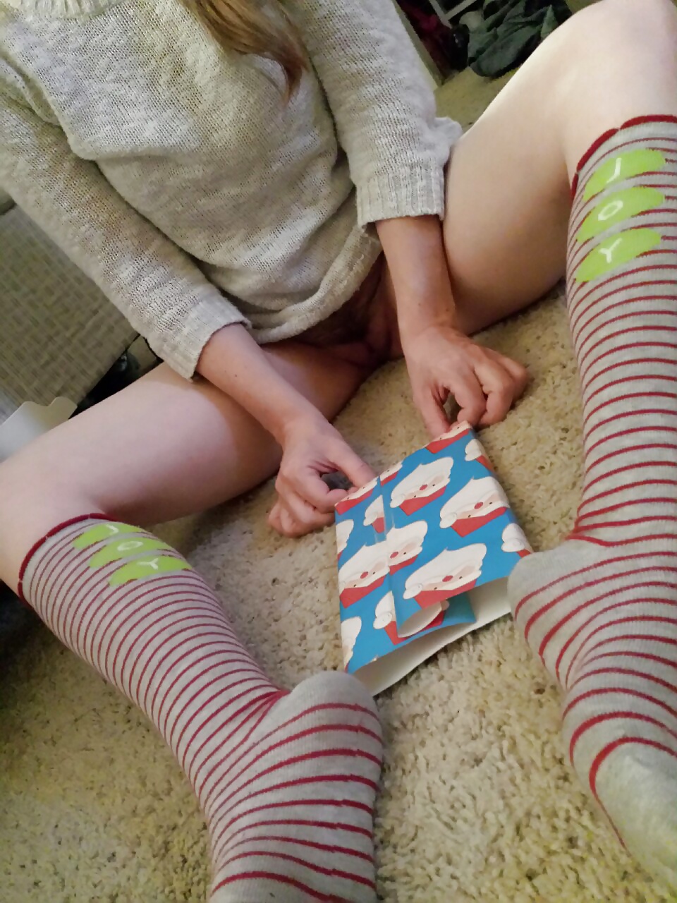 Ideal Way To Wrap Xmas Presents #40013444