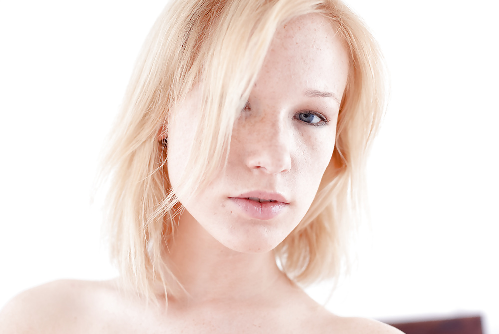 Teenie 773
 #33216128