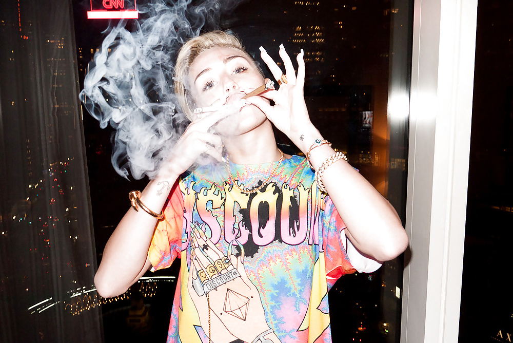 Miley Cyrus Terry Richardson #34024337