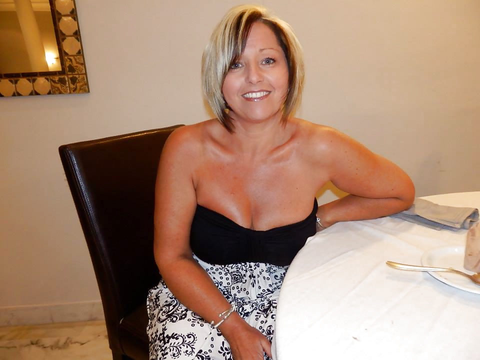 アンジュ
 #32073600