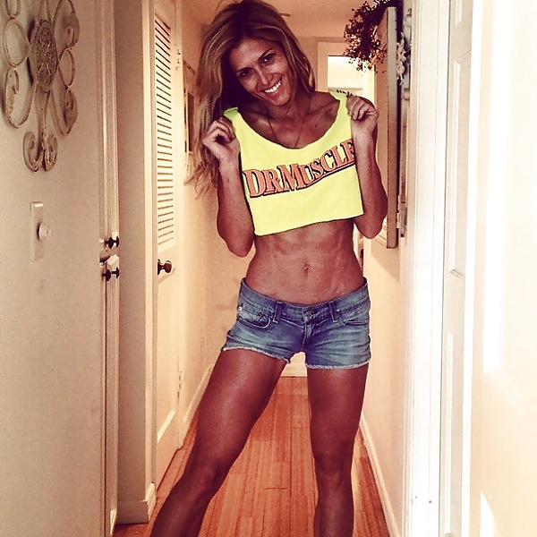 Torrie wilson tesoro
 #31132175