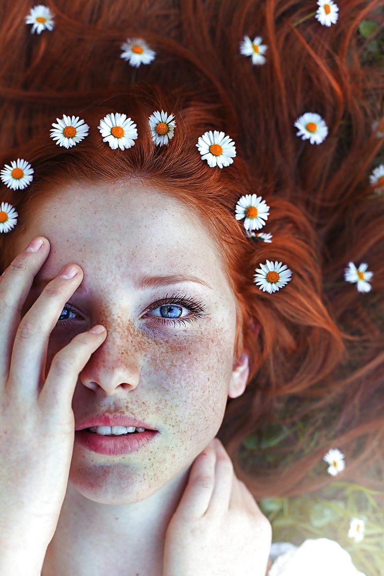 Red Head #39934527