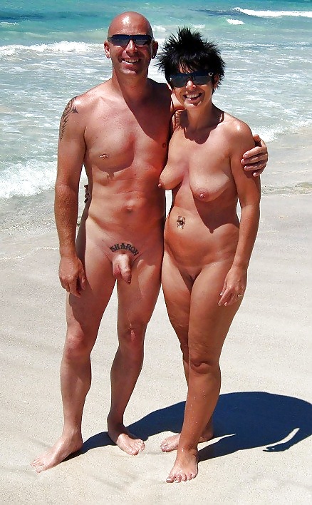 Beach Couple #30127496