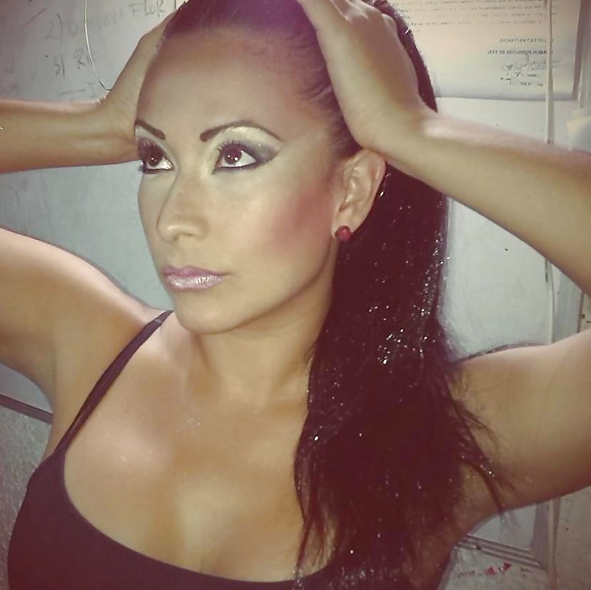 Magneris - zorra latina caliente para un polvo duro
 #33812557