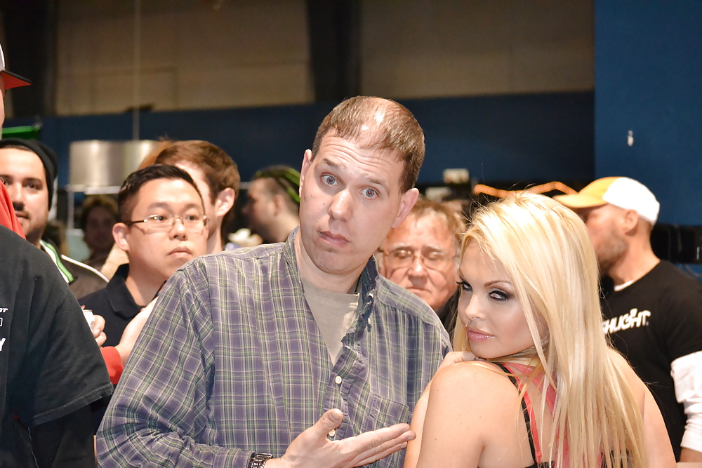 Vanity fan expo show en toromto 
 #35272733