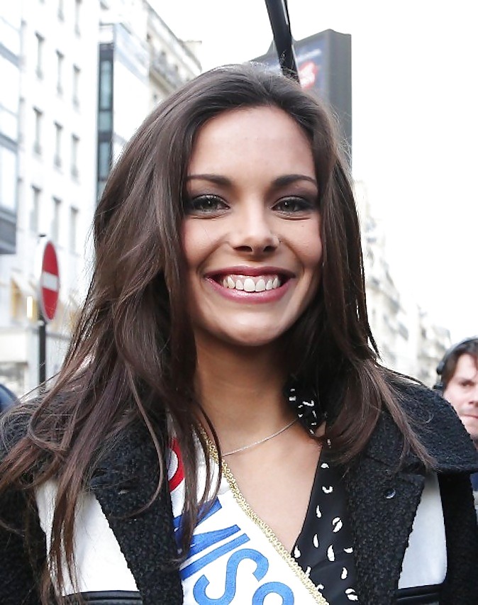 3 Sterne Hat Handjobs #37104222