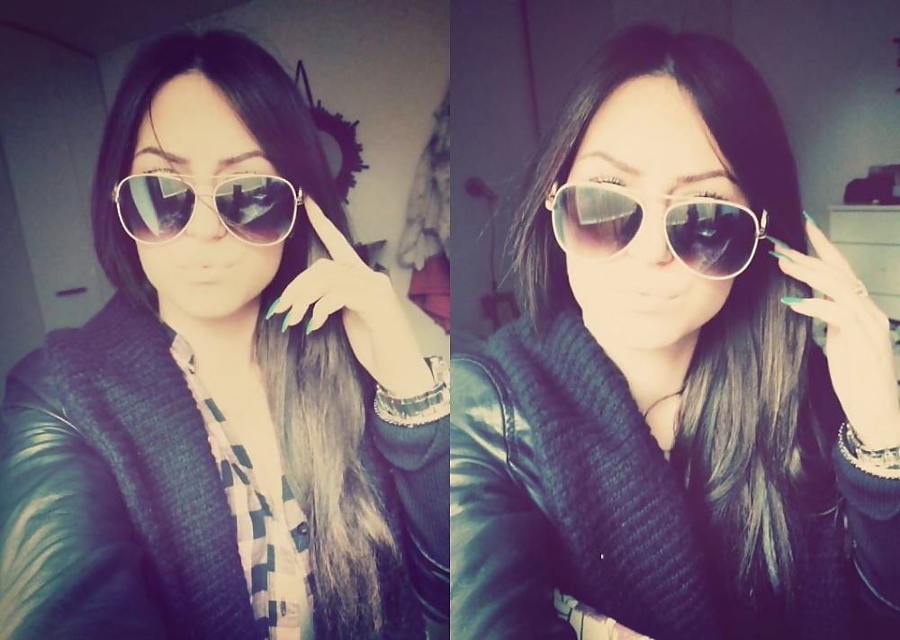 Increíblemente sexy joven morena
 #25998238