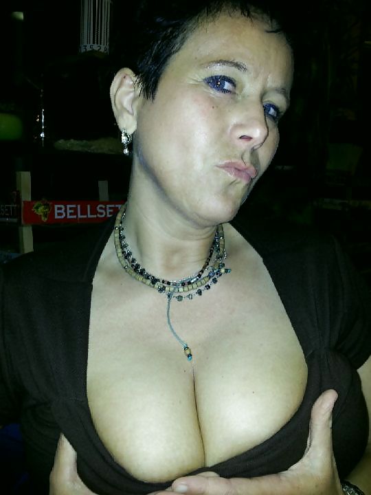 ビッグ・ティッツ
 #38010094