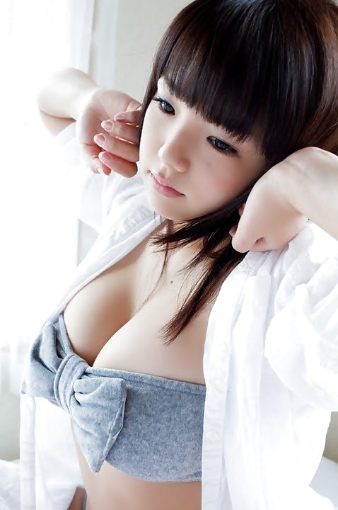 Pic # 2 A Couru Jav #32600734