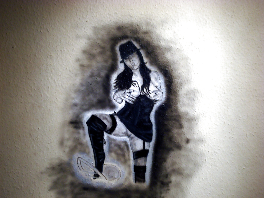 Unsere sie iralove gezeichnet und als airbrush
 #36057828