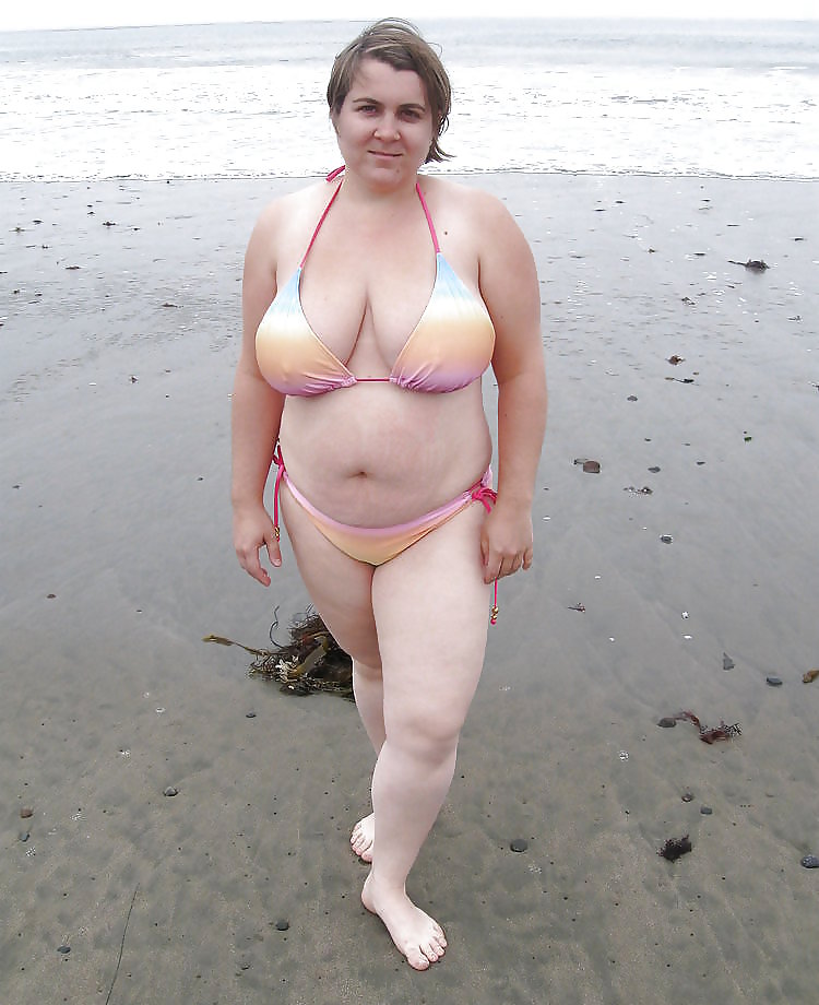 Chubby amateur in swimsuit #36045146