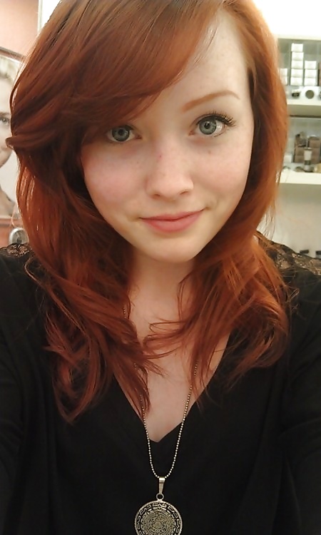 Red XIV #32876857