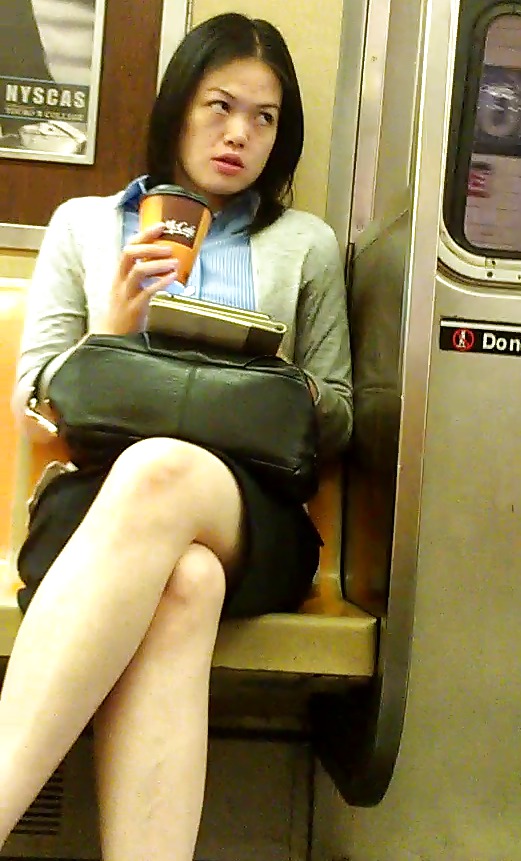 Neue U-Bahn-Mädchen Asiatisches Mädchen Deja-vu #37063122
