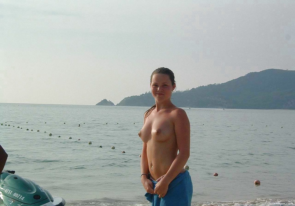 屋外・公共の場
 #31824537