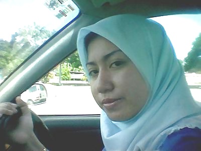 Malay- milf tudung
 #28976126