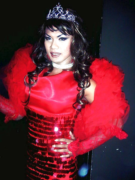 Indonesian Ladyboy Fiona #28271234