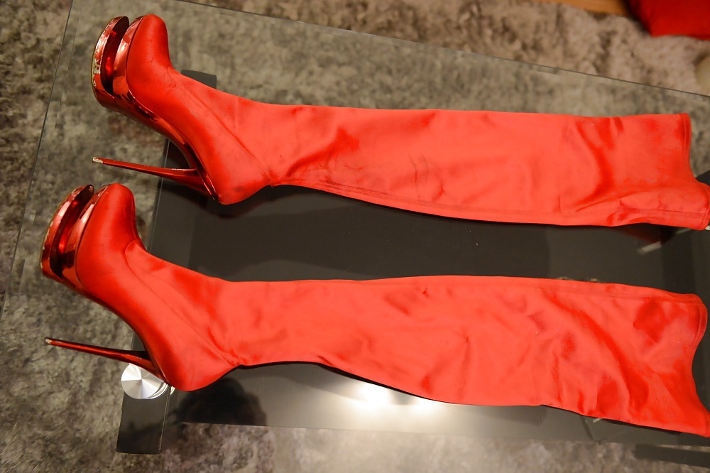 Julie skyhigh :i miei tacchi alti e stivali usati in vendita su ebay
 #35685310