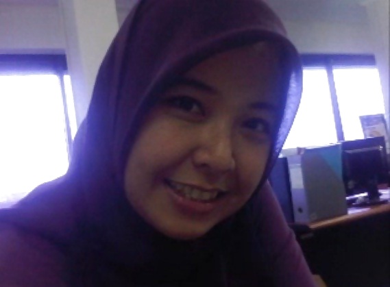 Gadis melayu - irma
 #32354482