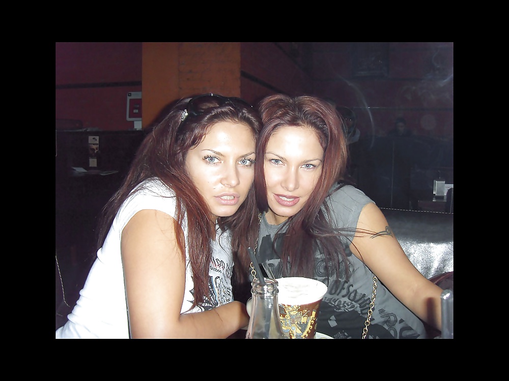 Chicas rumanas
 #27933860