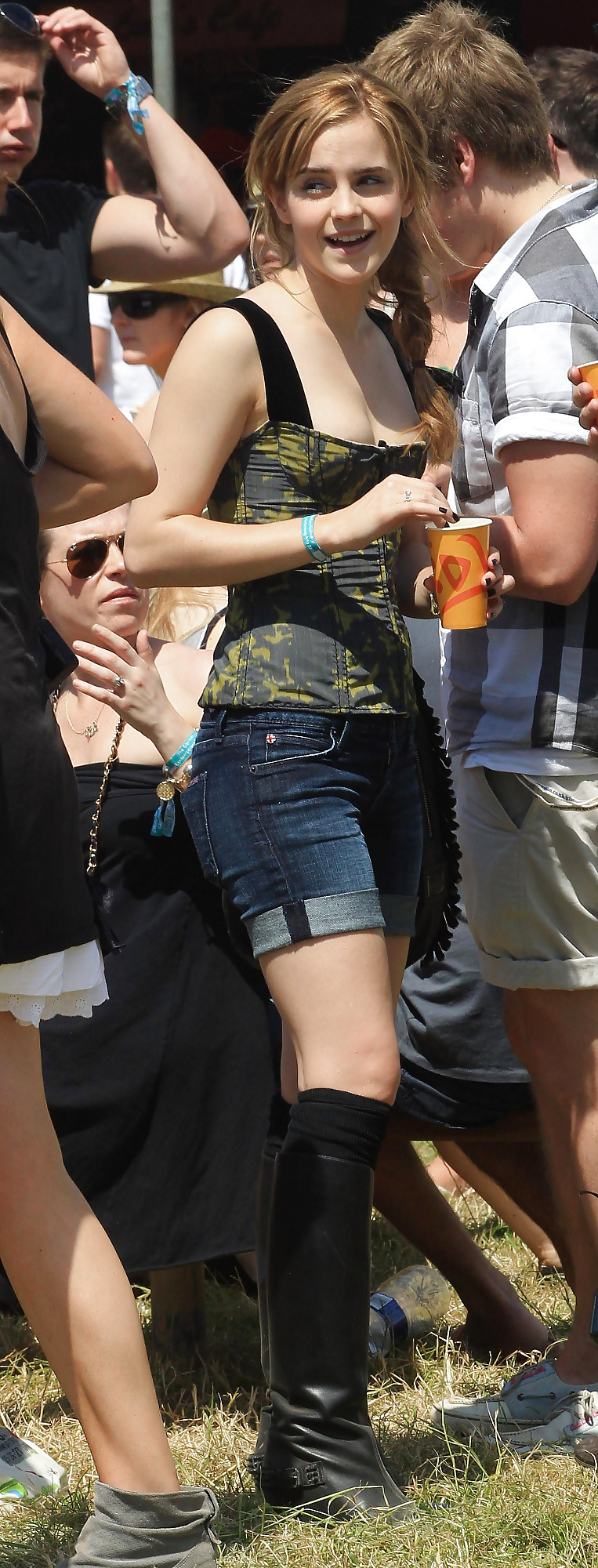 Emma Watson a Glastonbury, giugno 2010
 #41047304