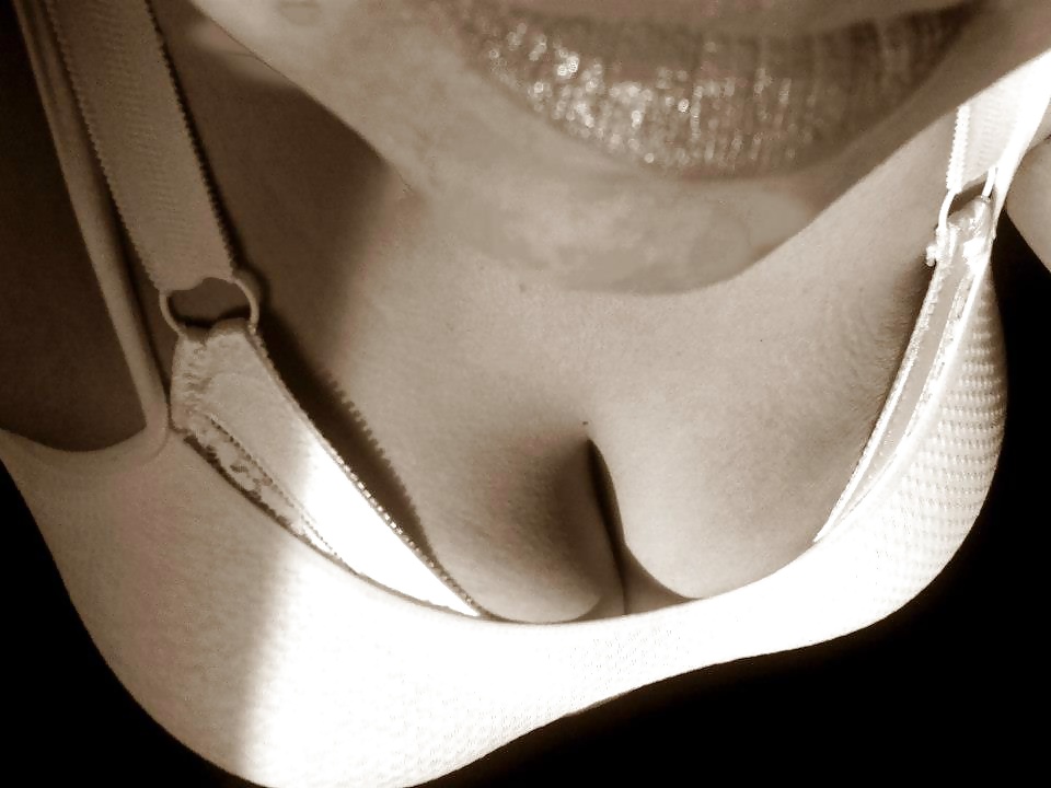 Chilenischer Nicht Nackt Vollbusige Yanitza #28972259