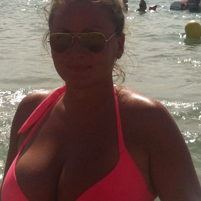 Vanessa Miss gros nichons boobs #39797910