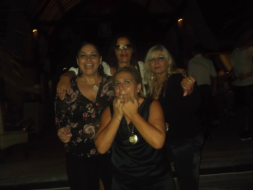 Luisa matura & troie mature del partito
 #29833269