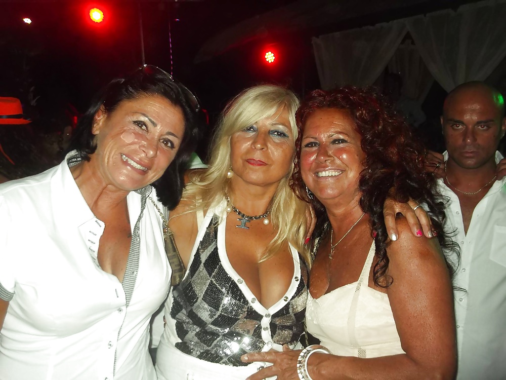 Luisa matura & troie mature del partito
 #29833366