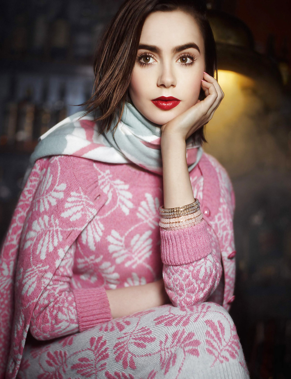 Lily collins
 #40433284